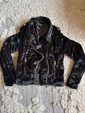 New Look Black Crushed Velvet Moto Jacket